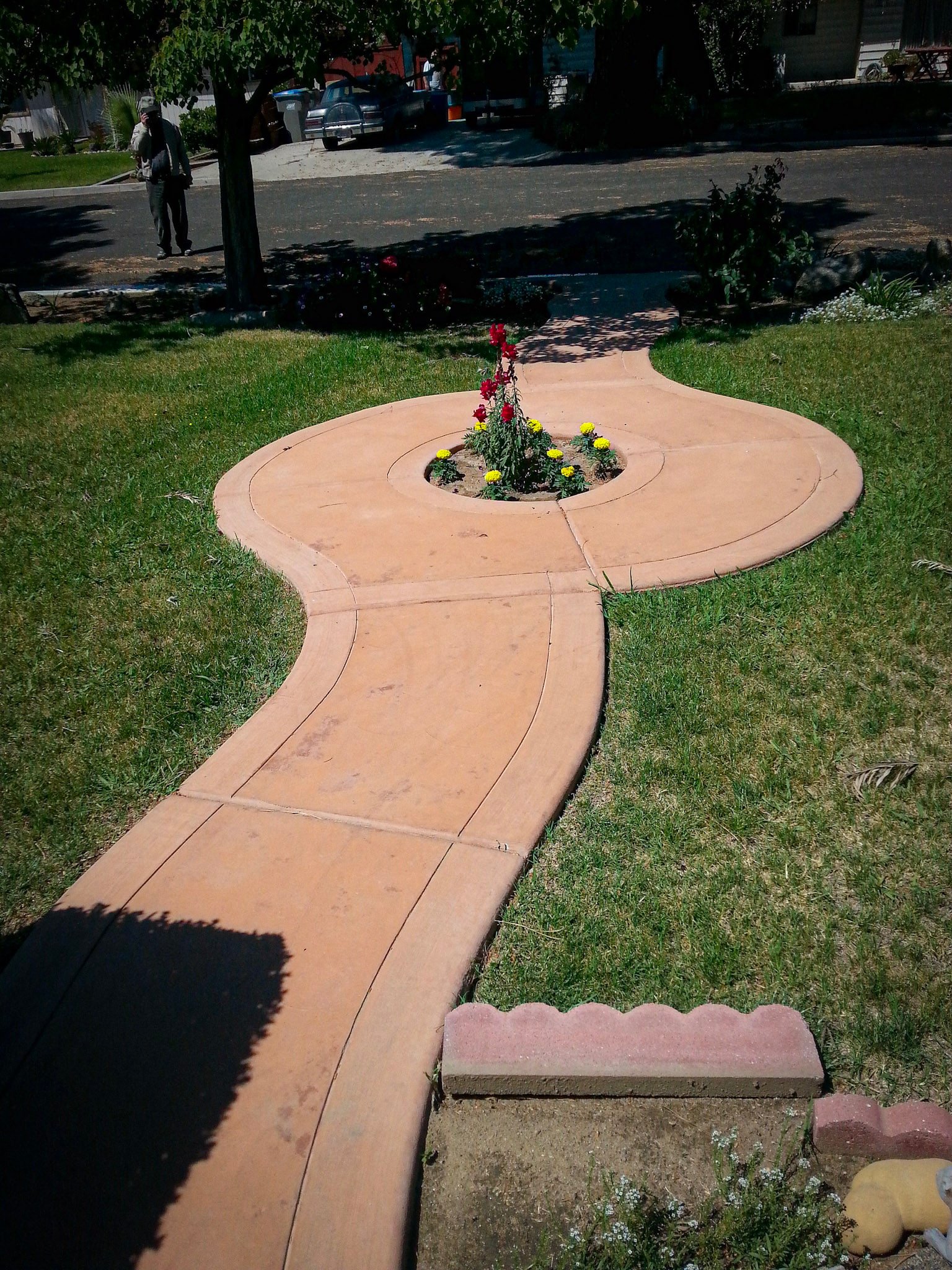 Colored concrete entryway